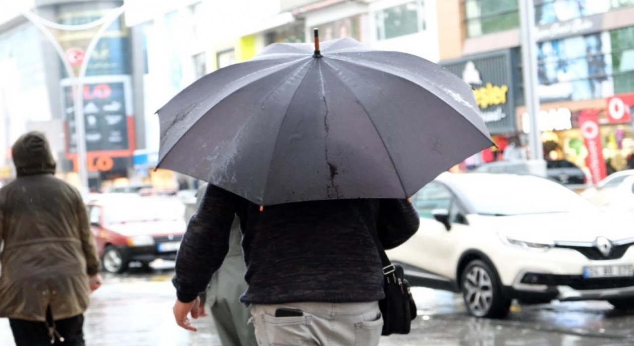 Erzincanda Pazar günü kuvvetli yağış bekleniyor