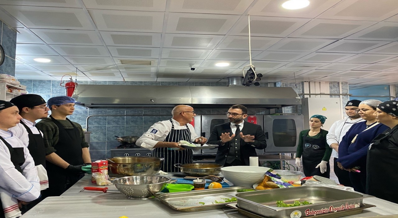 Fakültede balık ve deniz ürünleri atölyesi düzenlendi