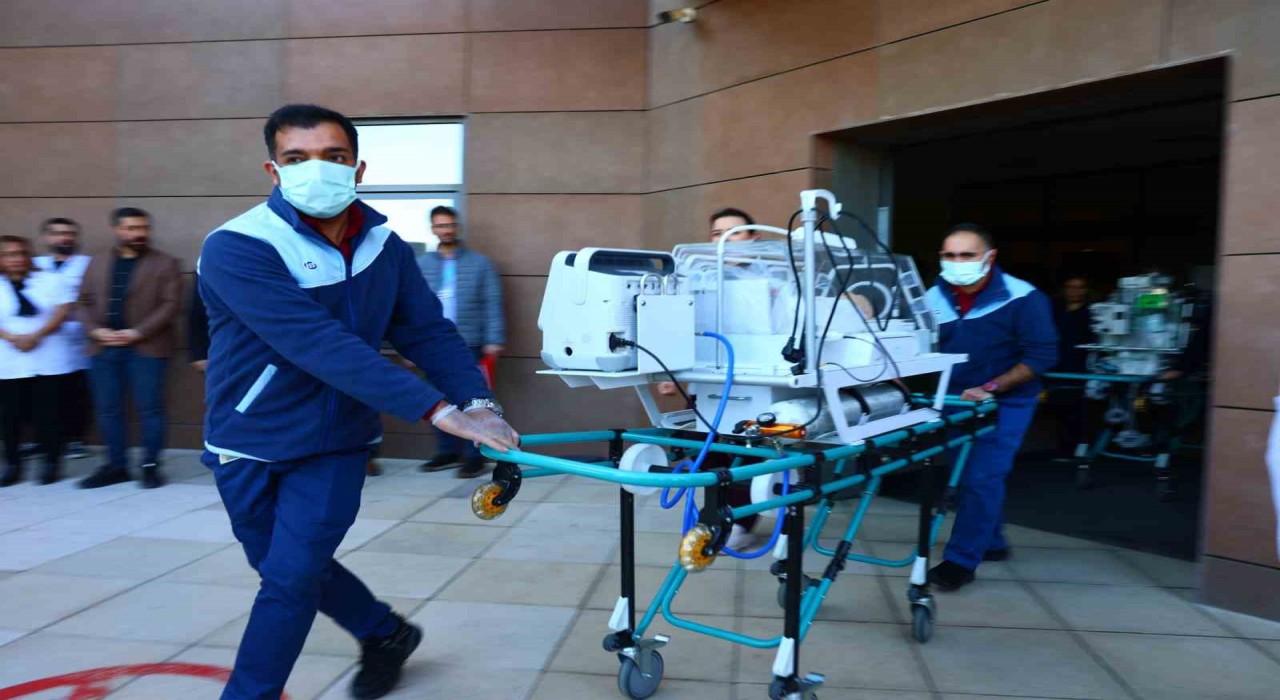 Fethi Sekin Şehir Hastanesinde deprem ve yangın tatbikatı