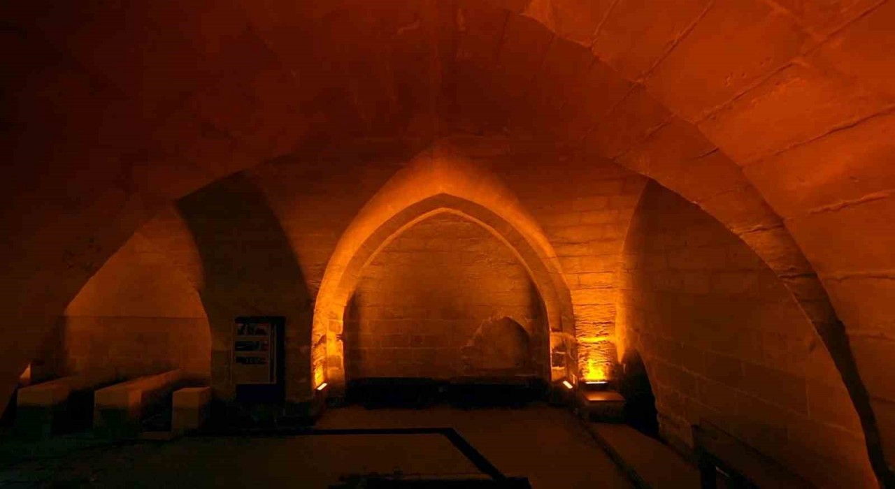 Gaziantepteki tarihi kasteller fotoğraf tutkunlarını cezbediyor