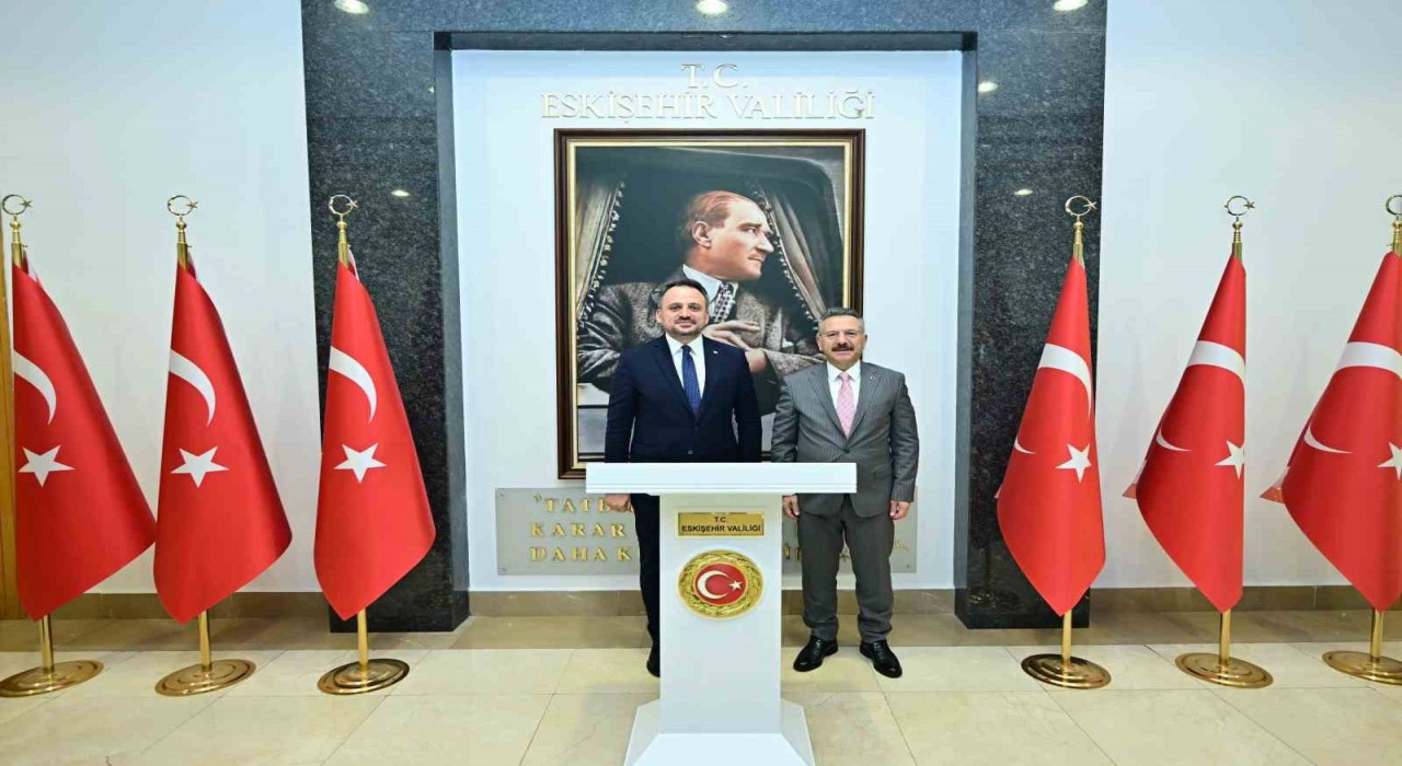 Gençlik ve Spor Bakan Yardımcısı Eminoğludan Eskişehir Valisi Aksoya ziyaret