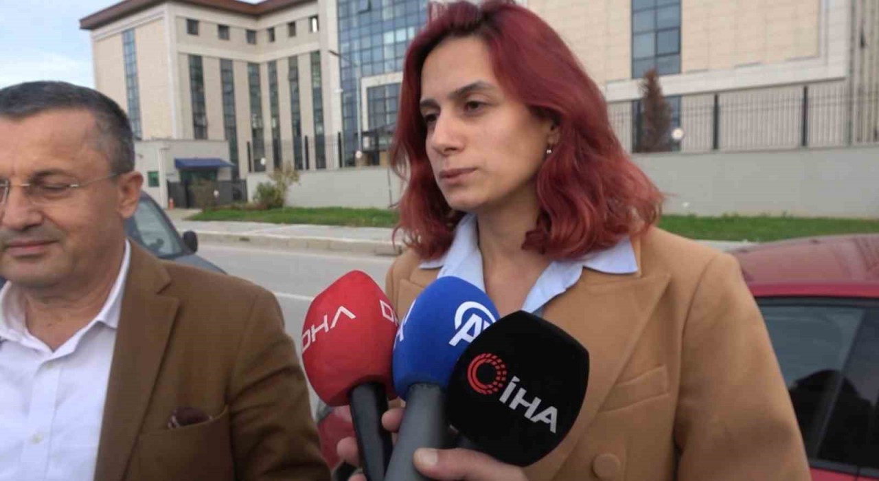 Gözaltına alınan Güllünün kızı ve arkadaşının avukatlarından açıklama