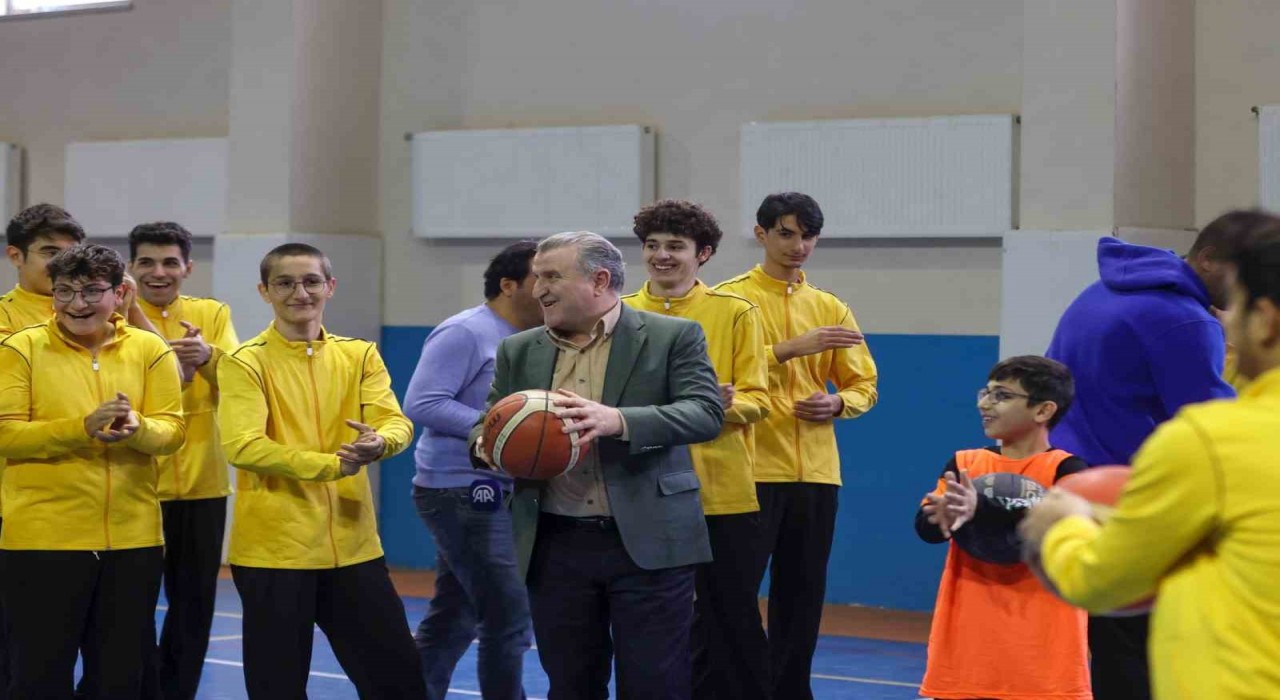GSB Spor Okullarından bu yıl 1 milyon 811 bin çocuk yararlandı