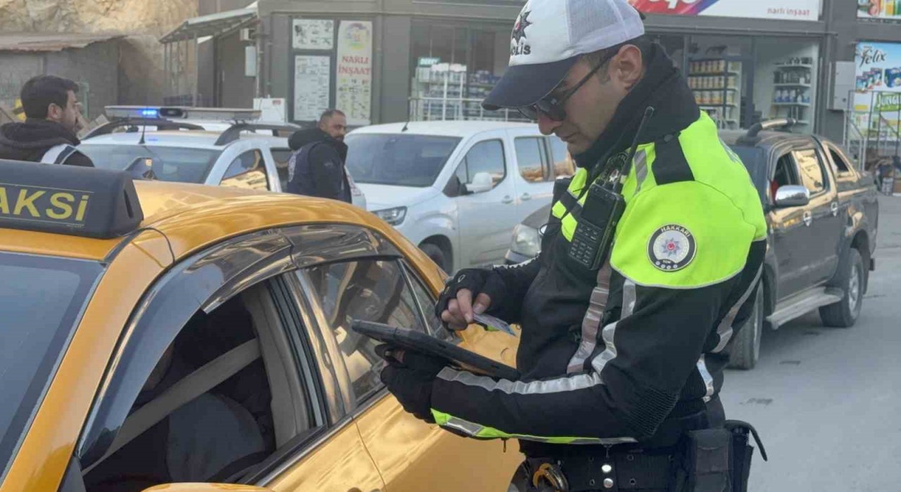 Hakkaride huzur denetimi