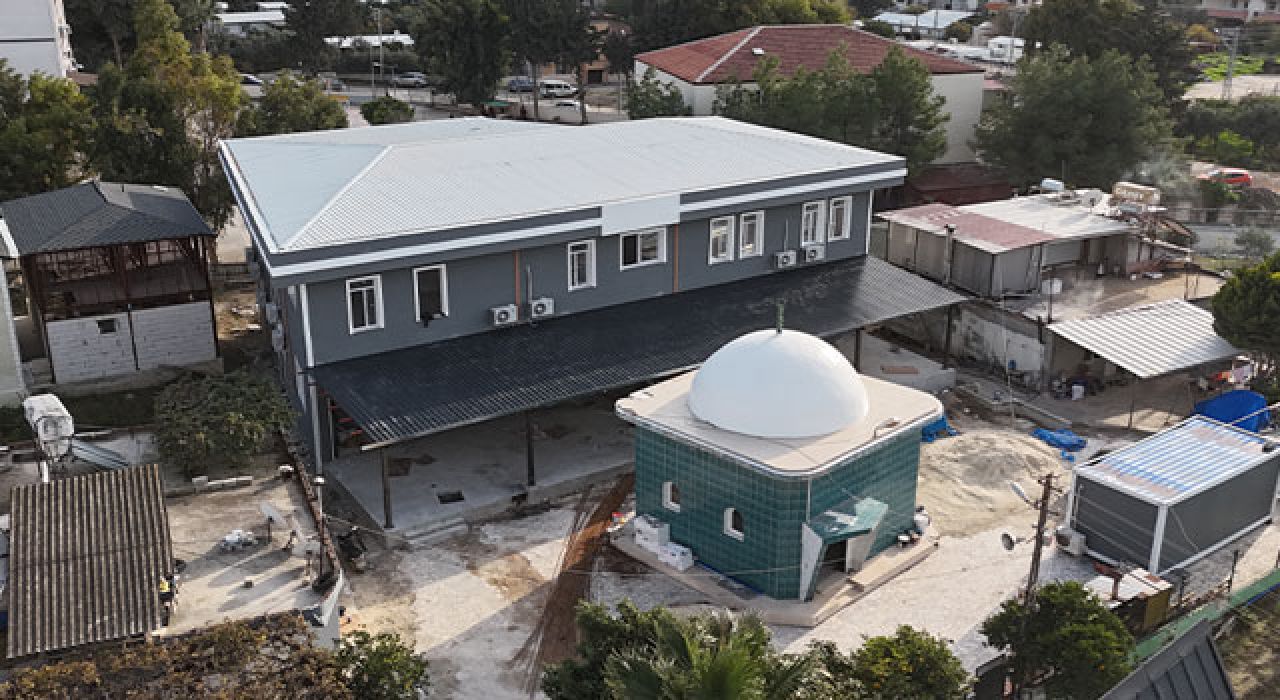 Hatay Güzelburç’ta Taziye ve Adakevi İnşaatı Tamamlanıyor