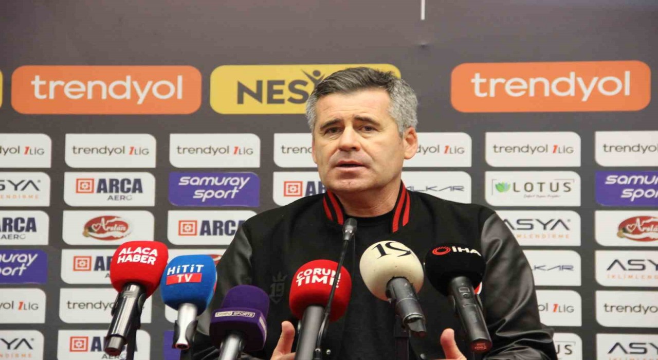 Hüseyin Eroğlu: Çorum FKyı hep yukarı taşıyıp sezon sonunda Süper Ligde olmayı planlıyoruz