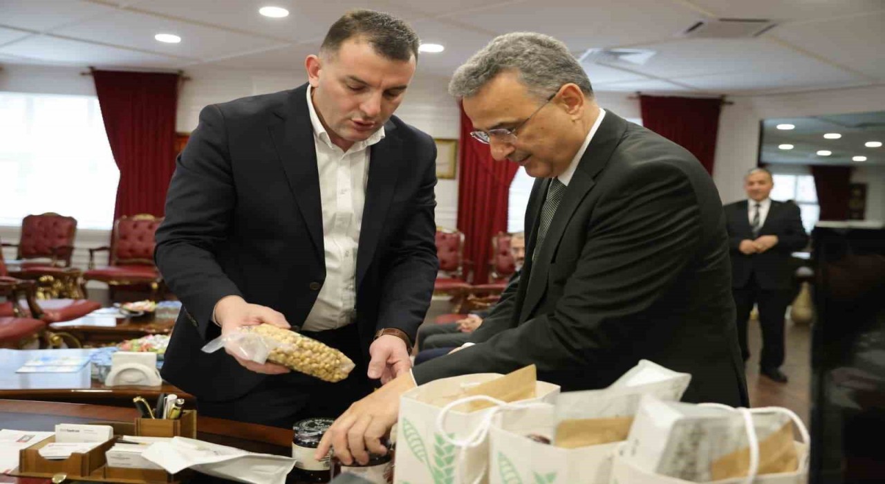 İlkadımdan kardeş belediyeye destek