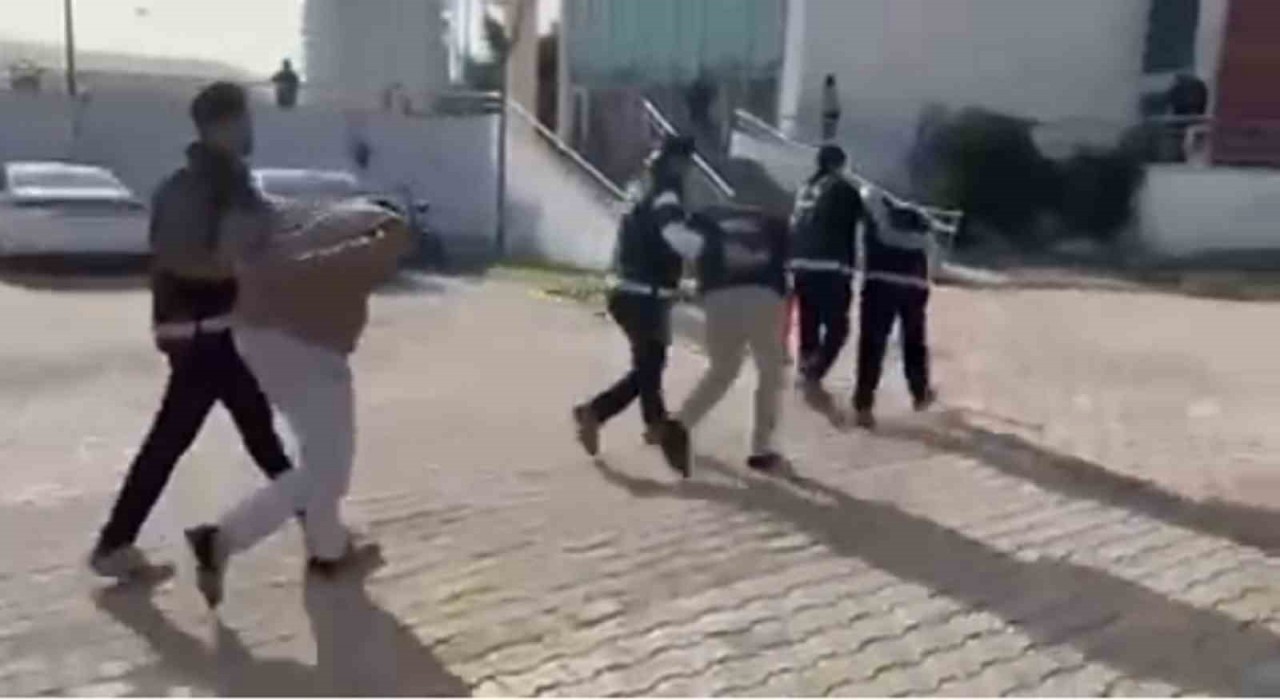 İskenderunda motosiklet hırsızlığı şüphelisi 3 kişi yaklandı