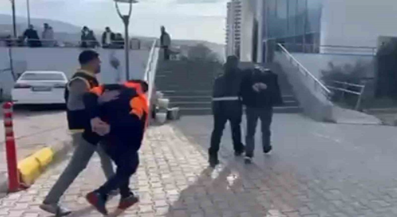 İskenderunda uyuşturucu madde satıcıları tutuklandı