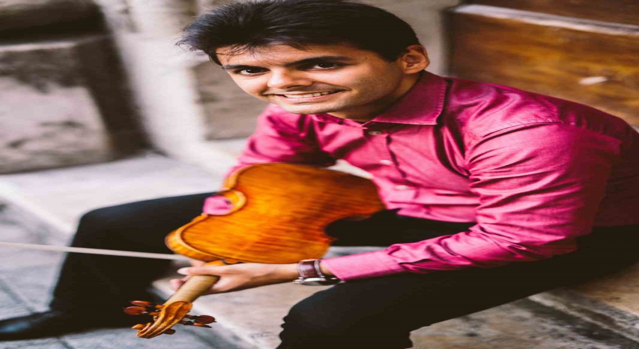 İstanbul Devlet Senfoni Orkestrası keman virtüözü Robert Lakatosu ağırlıyor