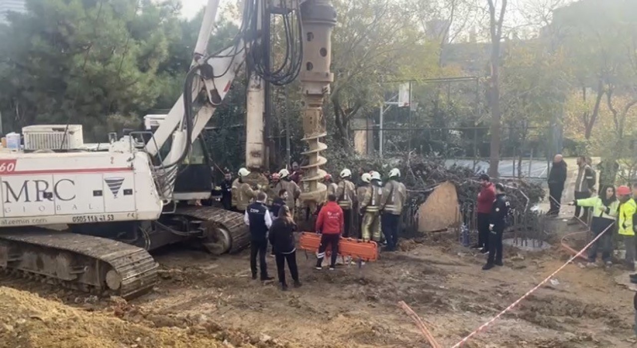 Kadıköyde inşaat şantiyesinde işçi çukura düşerek yaralandı