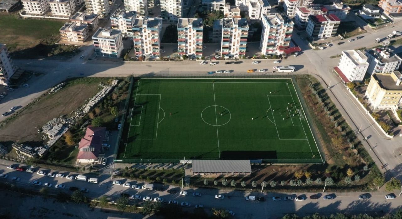 Kadirli 1 Nolu Sentetik Çim Sahası Yenilendi ve Hizmete Açıldı