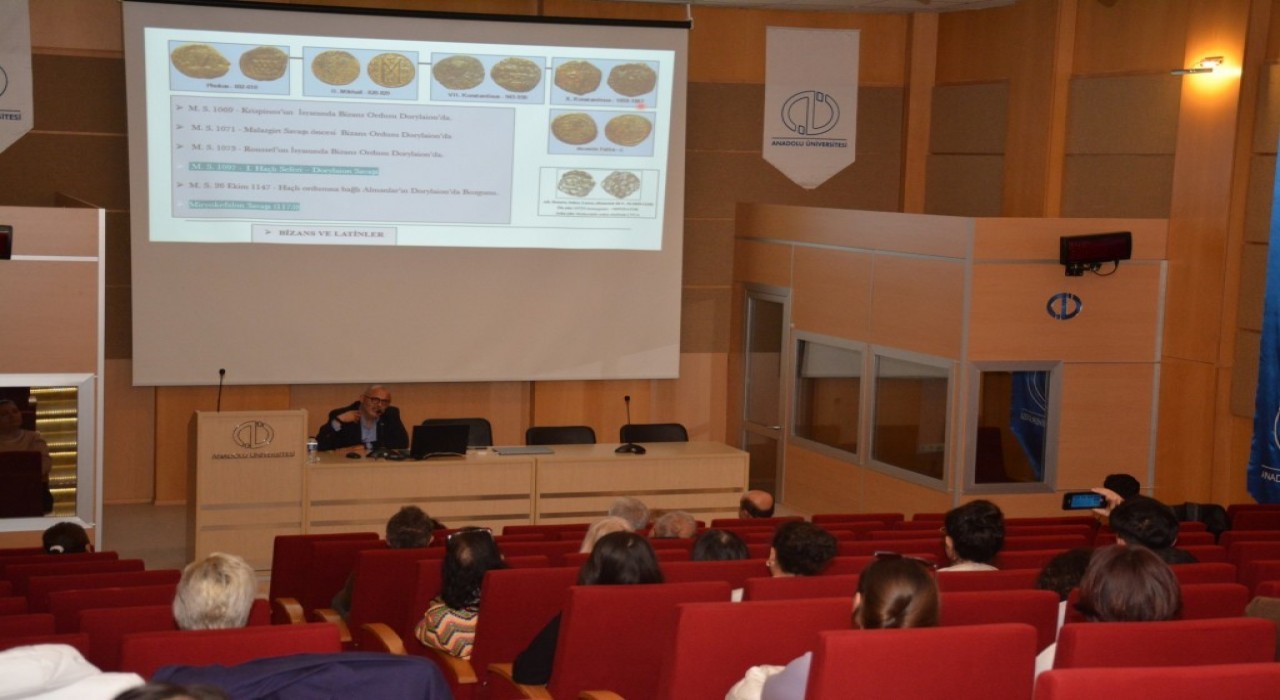 Karacahisarda Orta Çağ kalelerindeki en büyük sarnıçlardan birini ortaya çıkarıldı