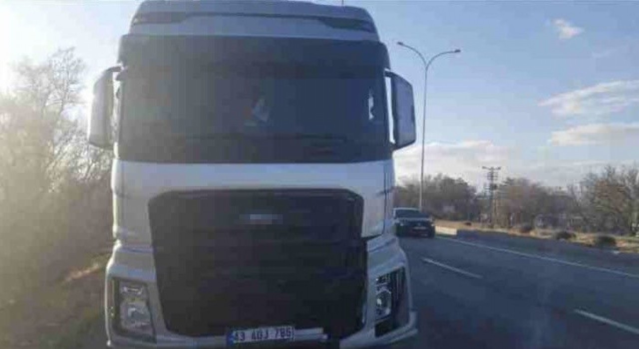 Karapınarda trafik kazası: 2 yaralı