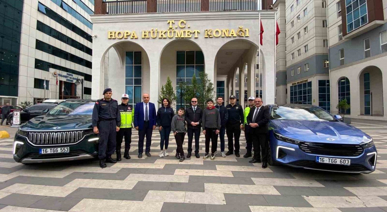 Kaymakamdan öğrencilere Toggun yeni modeli ile şehir turu