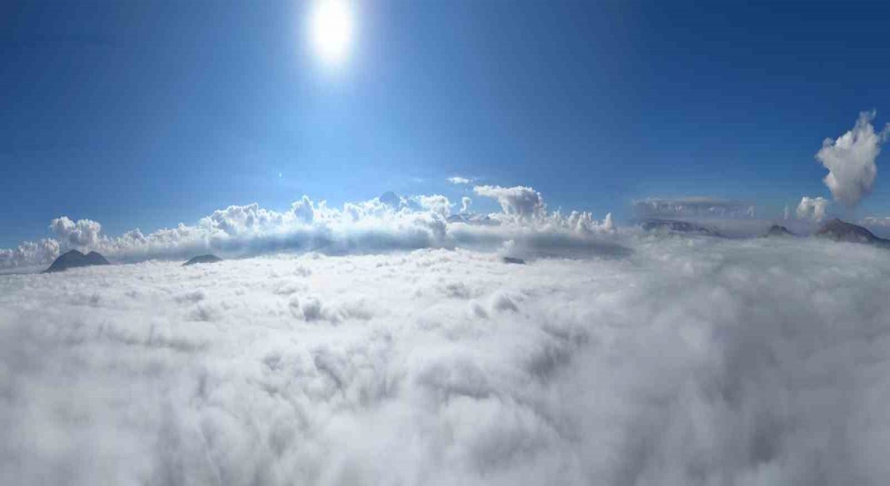 Kayseride sis bulutlarının üzerinden görüntüler hayran bıraktı