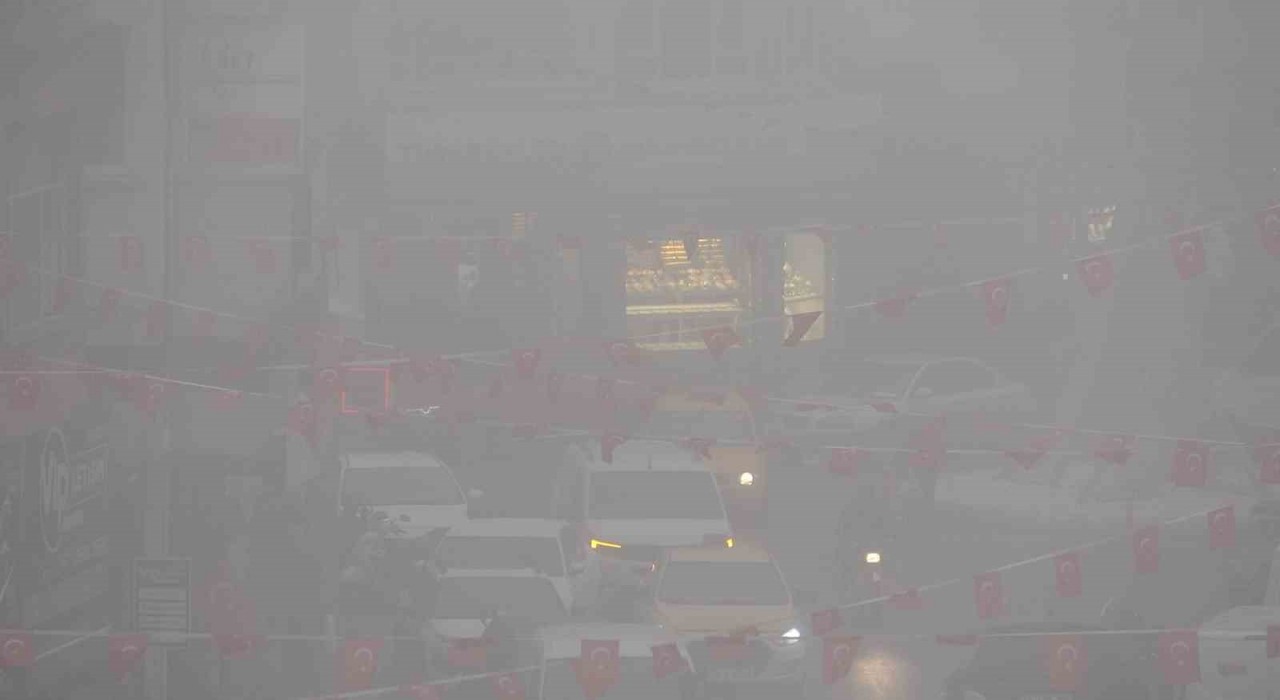 Kiliste yoğun sis etkili oldu