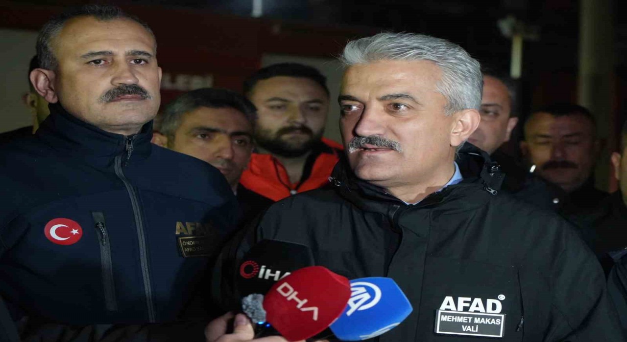 Kırıkkale Valisi Makastan fabrika yangınıyla ilgili açıklama: Tamamen kontrol altına aldık