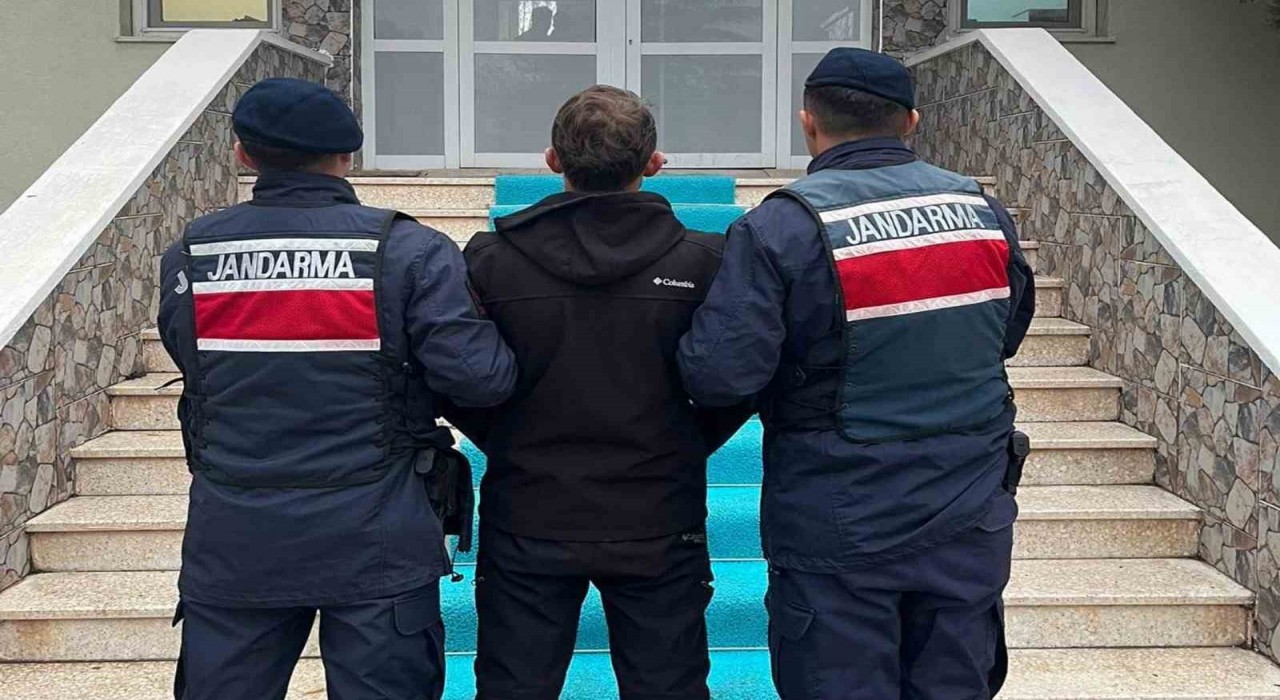 Kırıkkalede aranan iki hükümlü jandarmanın operasyonuyla yakalandı