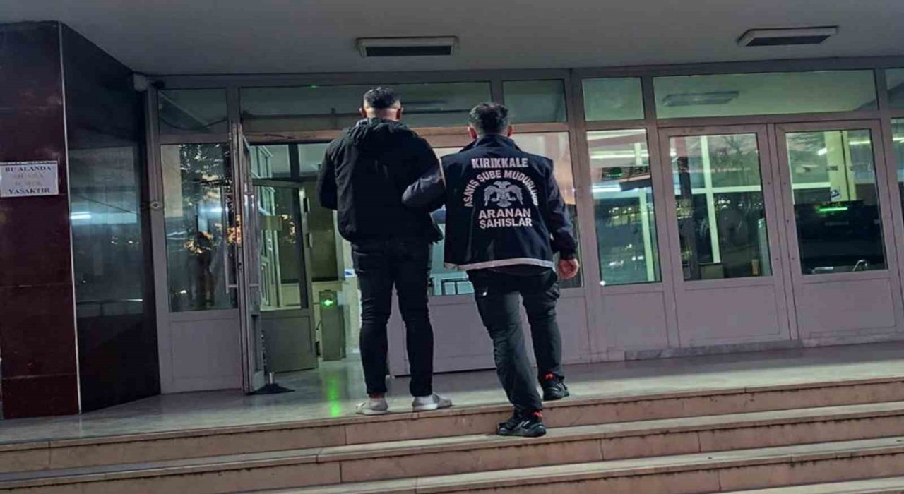 Kırıkkalede eş zamanlı operasyonda 4 firari yakalandı