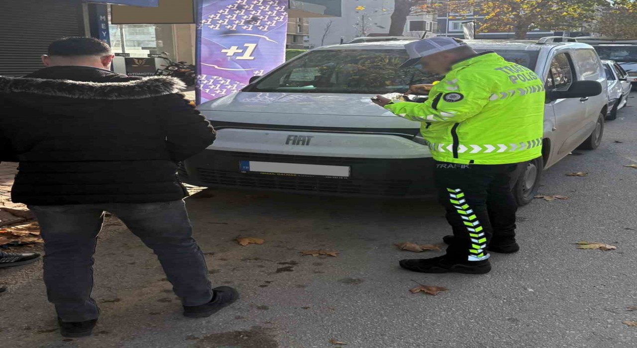 Kırşehirde ters yönde seyreden sürücü yakalandı