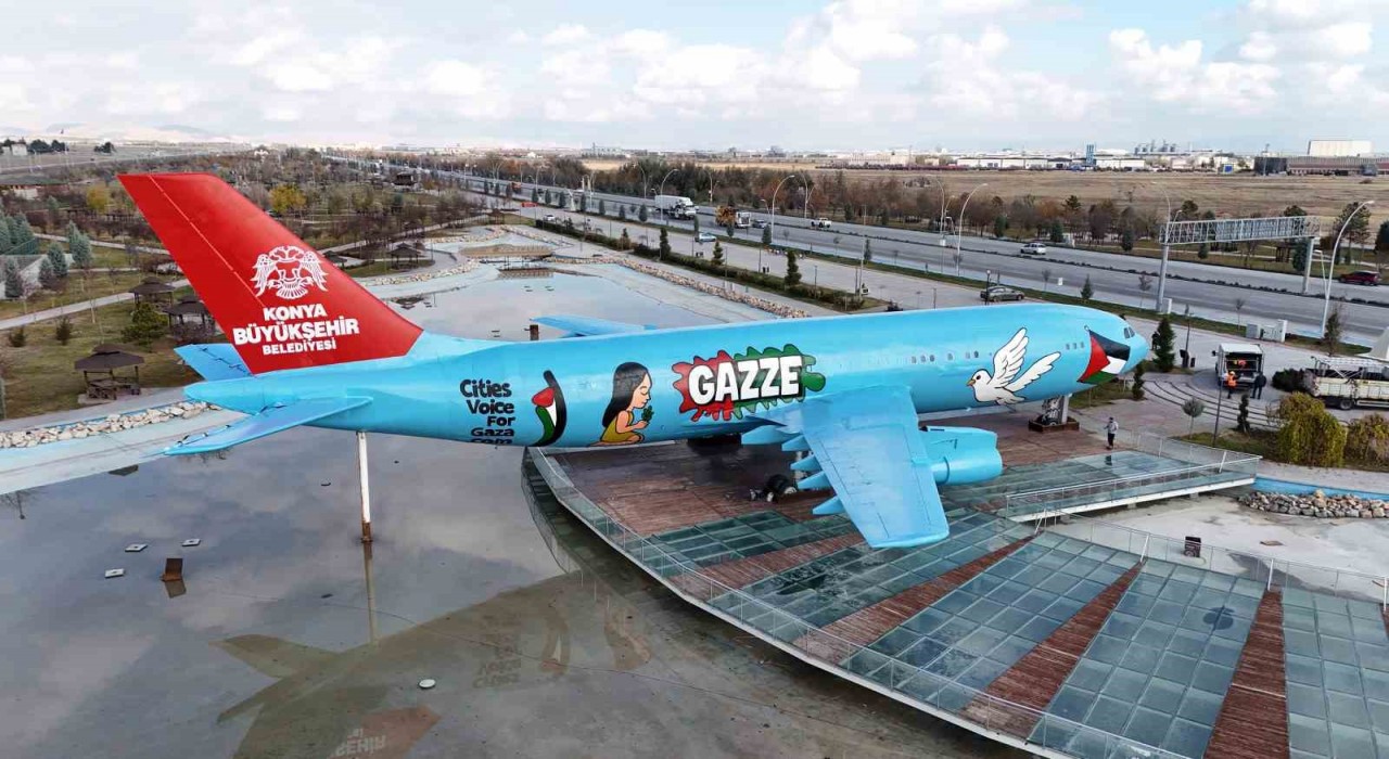 Konya Büyükşehir, şehre gelenleri Gazze mesajıyla karşılıyor