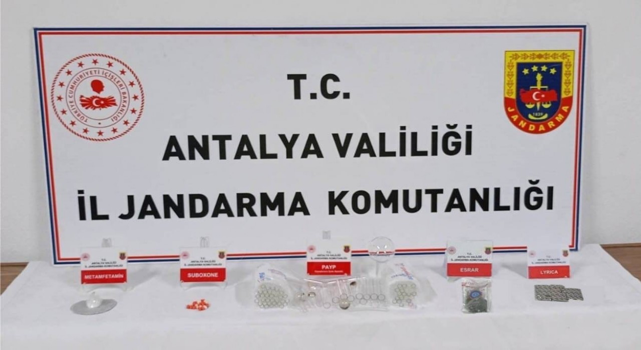 Konyaaltı ve Elmalıda uyuşturucu operasyonu
