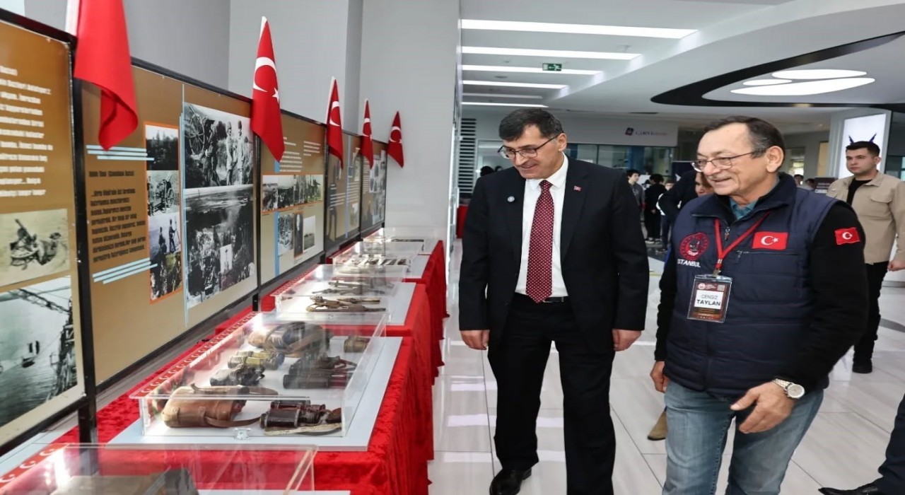 Kütahyada Çanakkale Ruhu ile Geçmişe Yolculuk sergisi