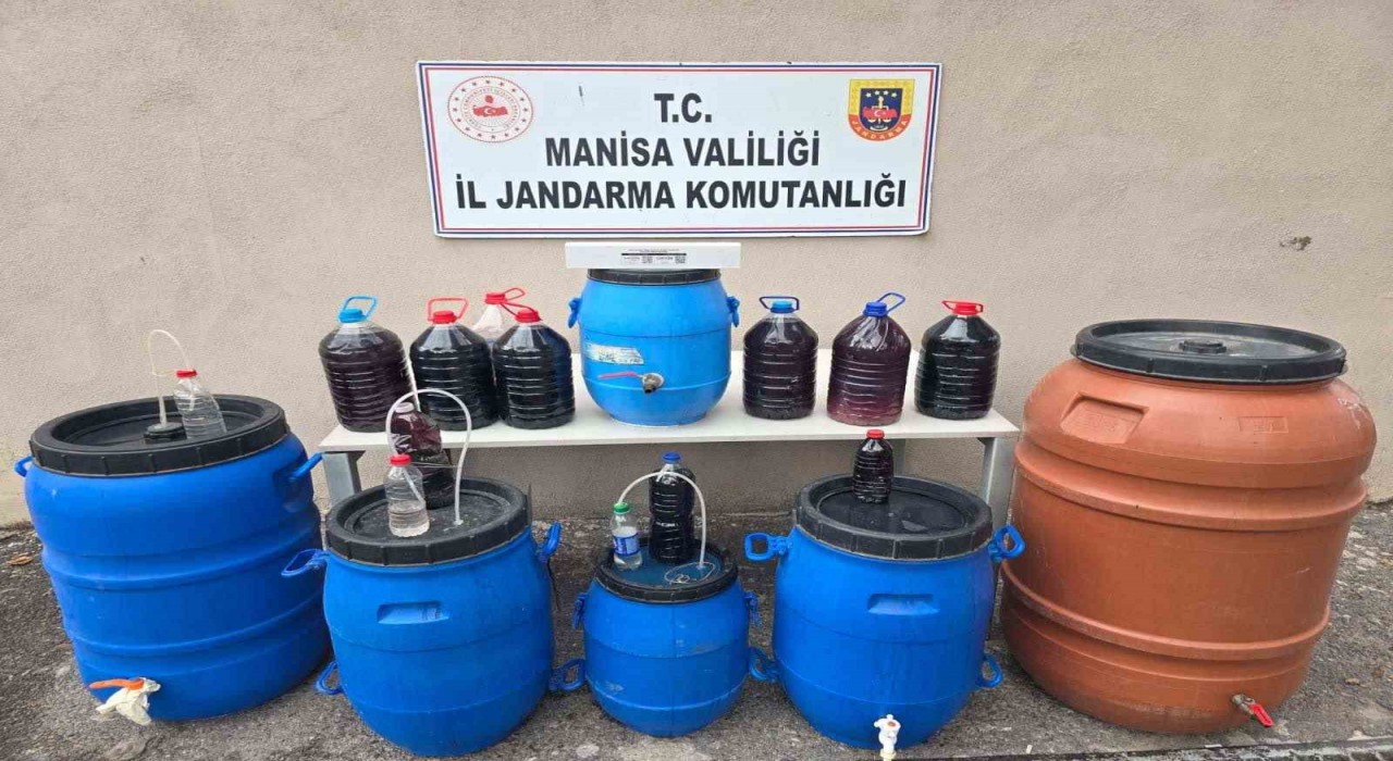 Manisada yılbaşı öncesi kaçak içki operasyonu