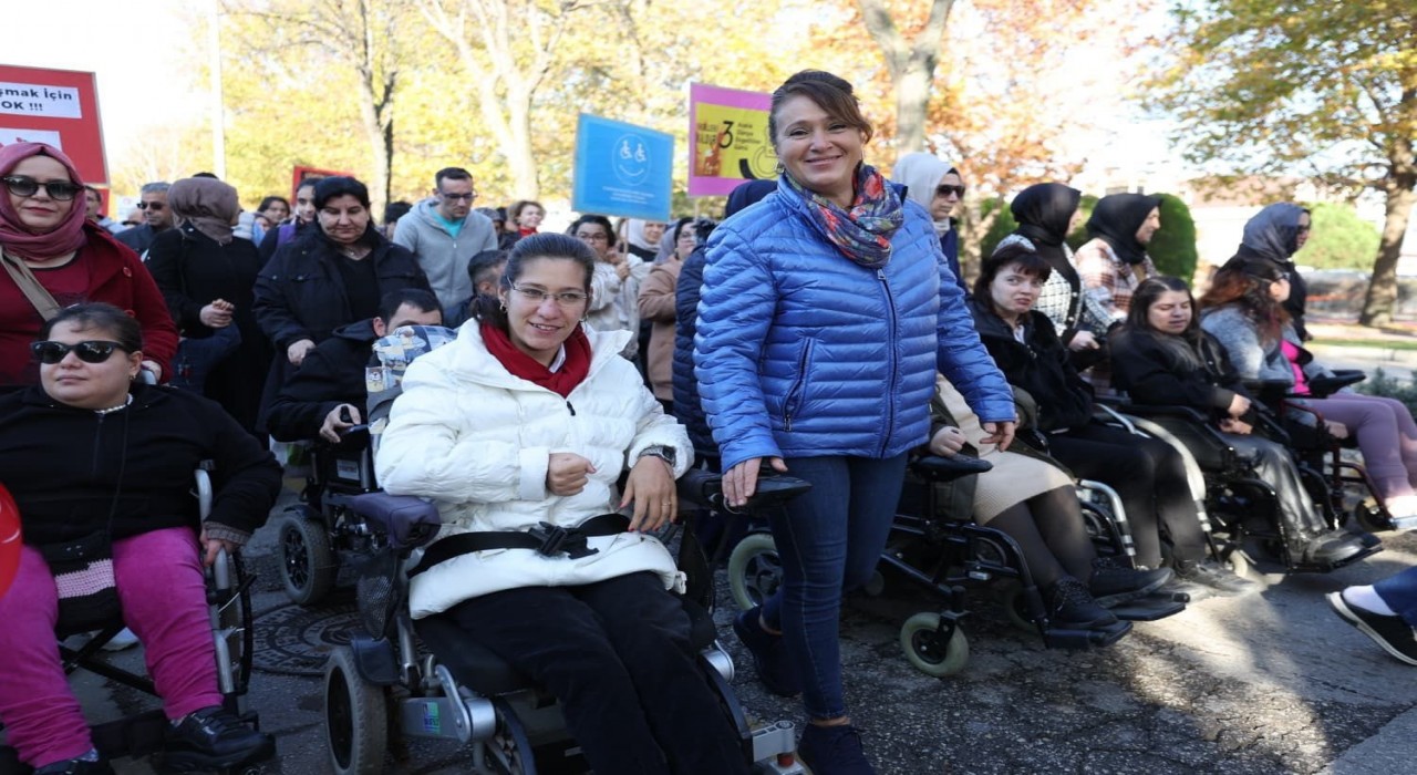 Merkezefendide 5. Engelsiz Fest coşkusu yaşandı