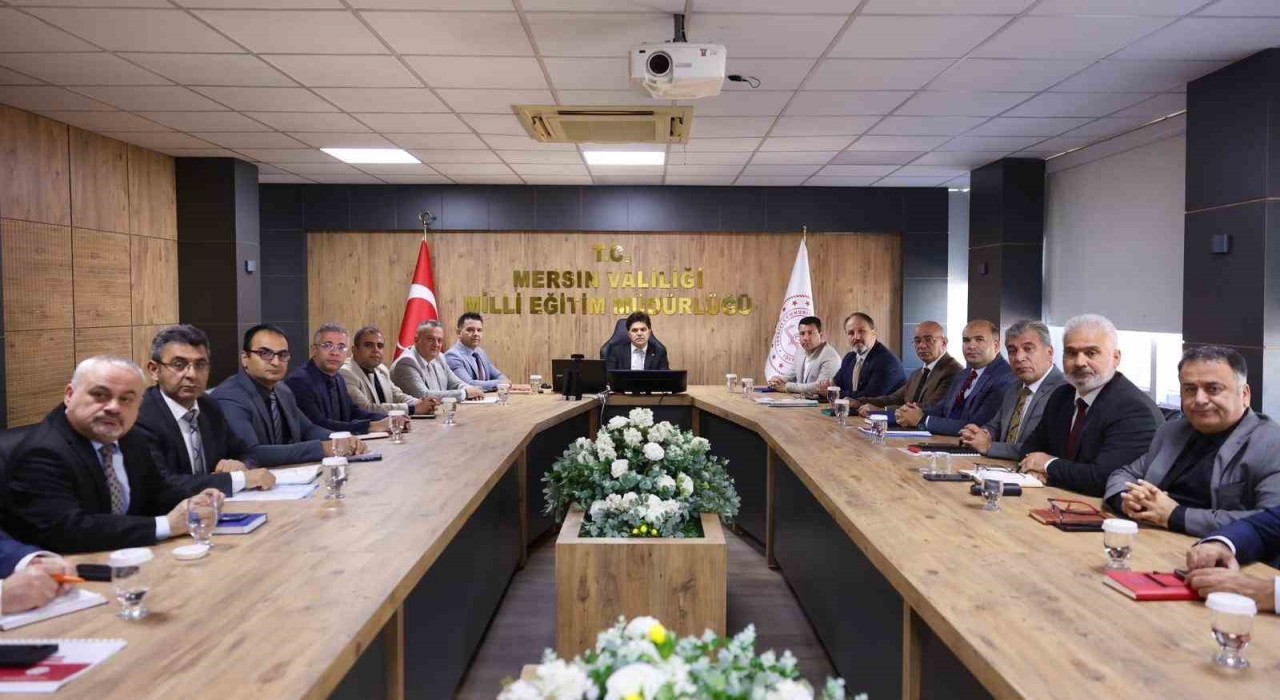 Mersinde eğitim gündemi masaya yatırıldı