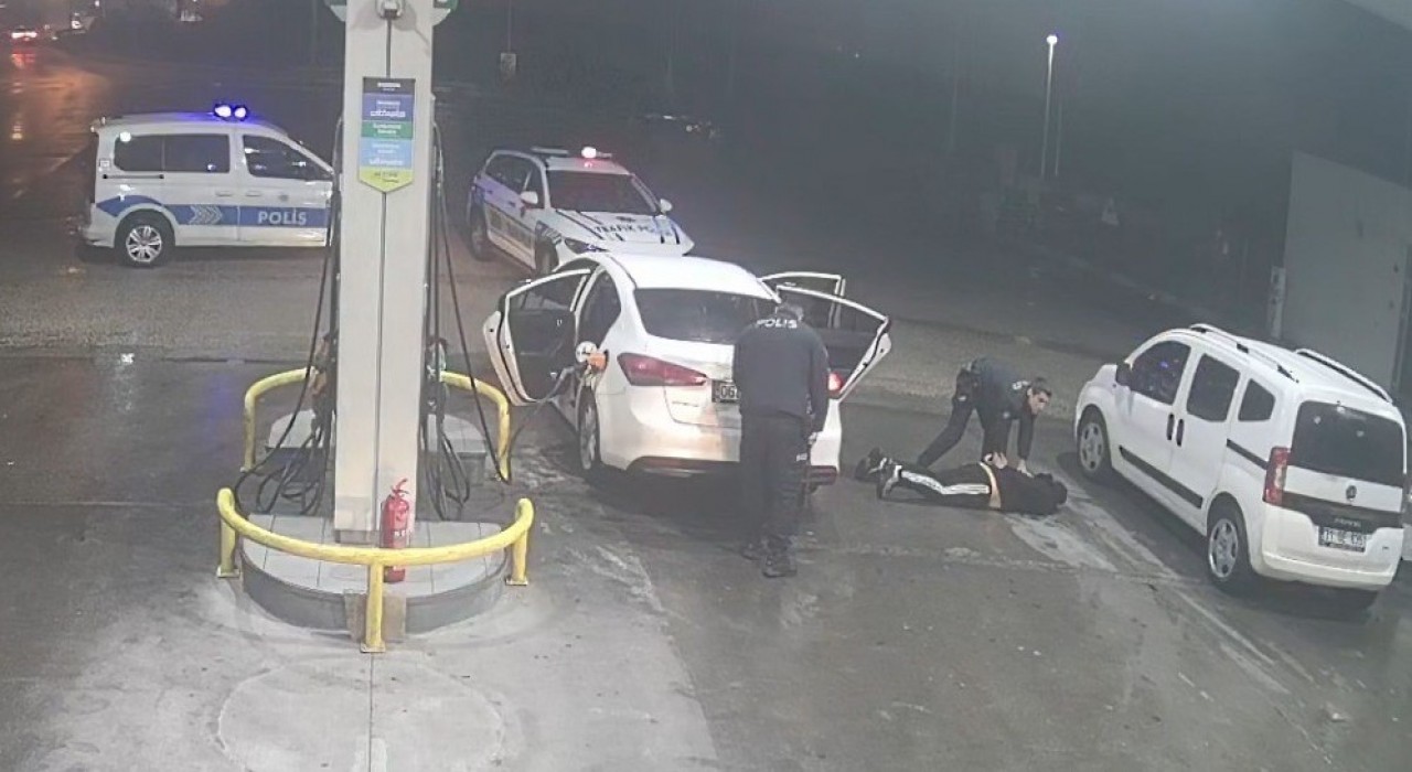 Mersindeki yaklaşık 900 bin dolarlık gasp zanlıları Adanada yakalandı