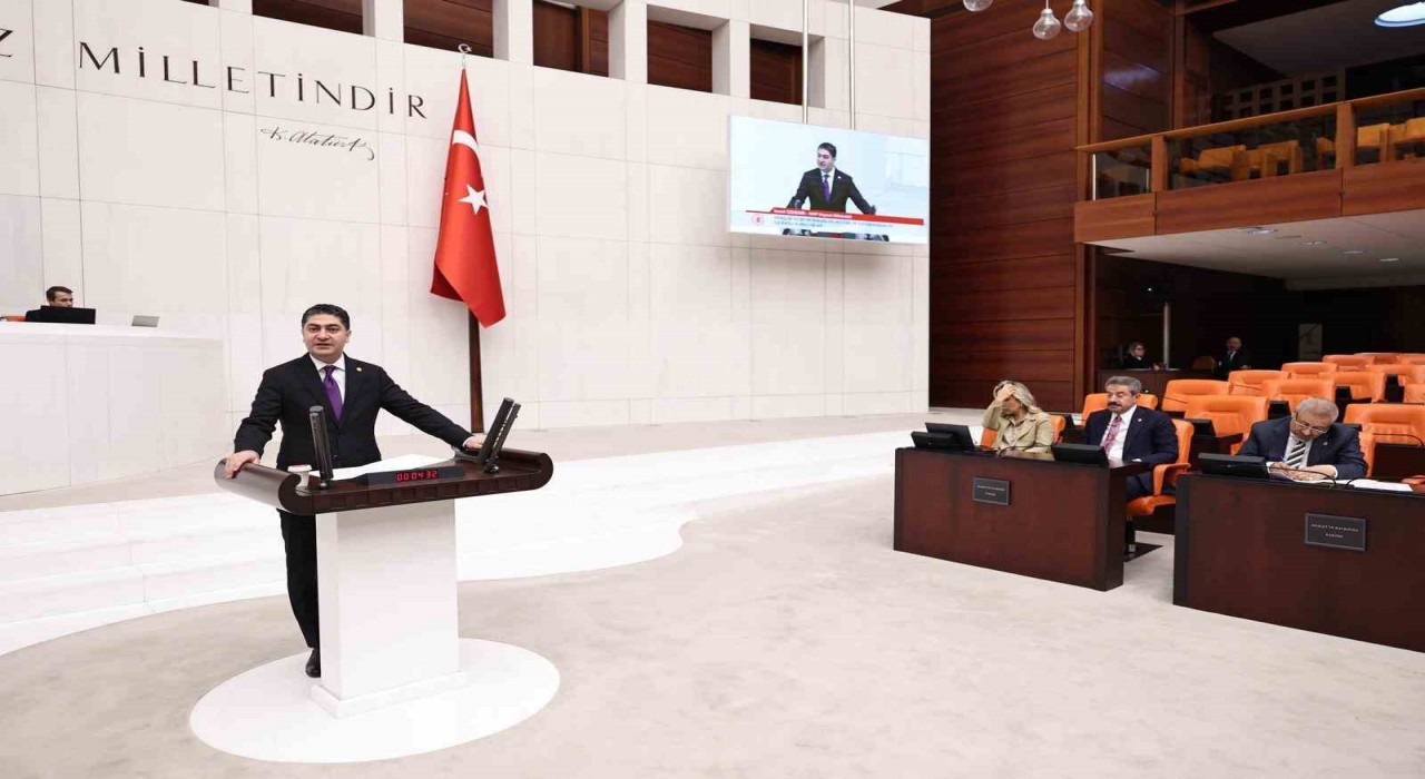 MHPli Özdemir: Basın kartı bulunmayan veya kurumsal bir kimlik altında akredite edilmemiş şahısların basın faaliyeti adı altında yürüttükleri çalışmaların engellenmeli