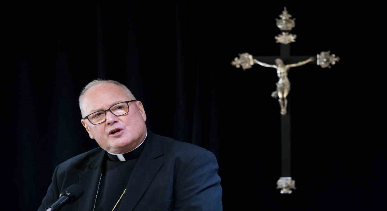 New York Katolik Kilisesi, bin 311 cinsel istismar mağduruna 300 milyon dolar tazminat ödeyecek