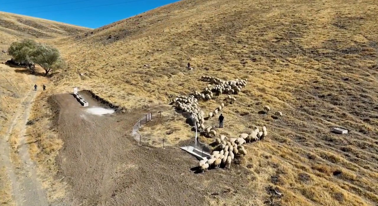 Niğdede meralara yeni hayvan içme suyu alanı kazandırıldı