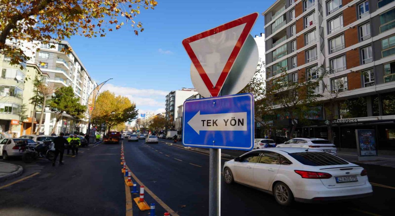 Niğdede tek yön projesinde yeni parklanma kuralları açıklandı