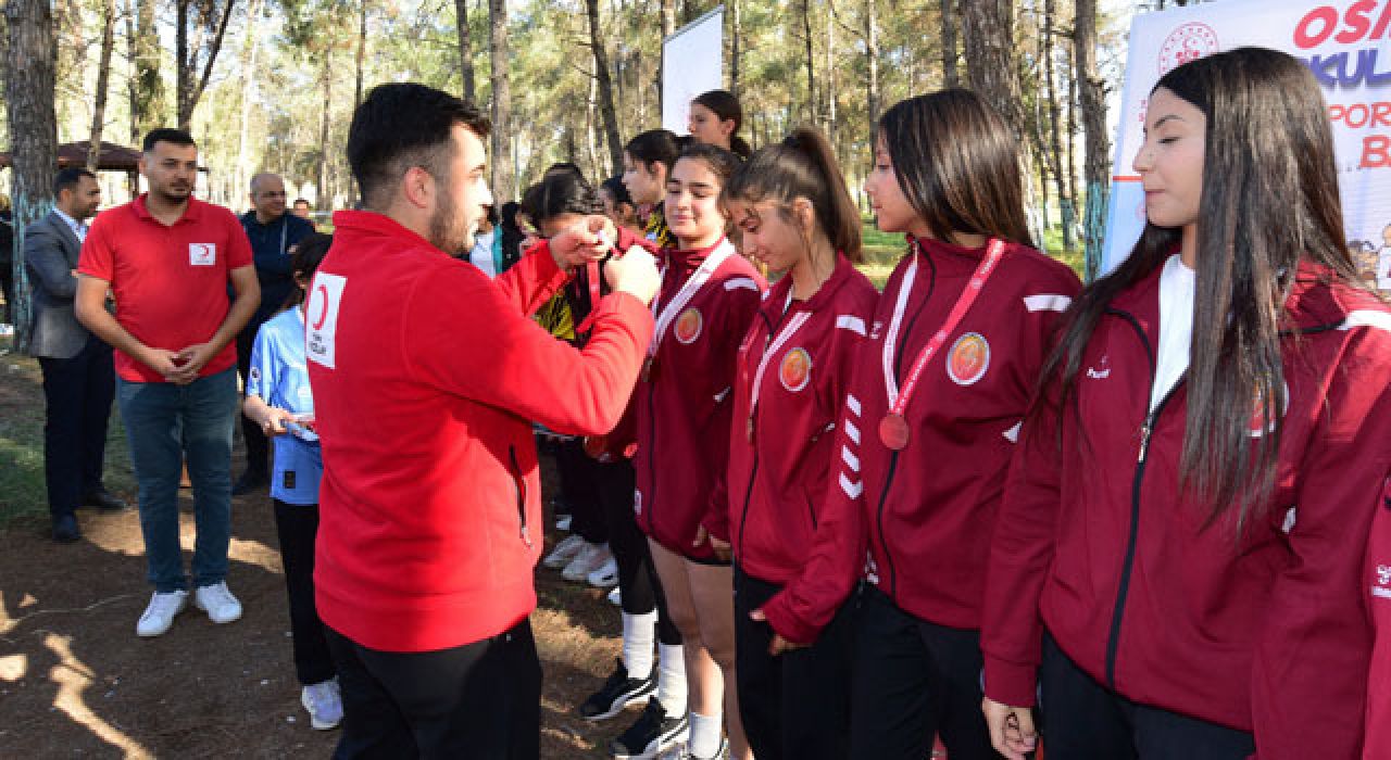 Okul Sporları Kros Müsabakaları Osmaniye’de Tamamlandı