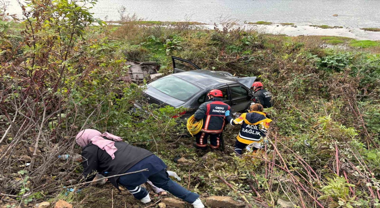 Orduda üç tekerlekli araç ile otomobil çarpıştı: 2 ölü, 1 yaralı