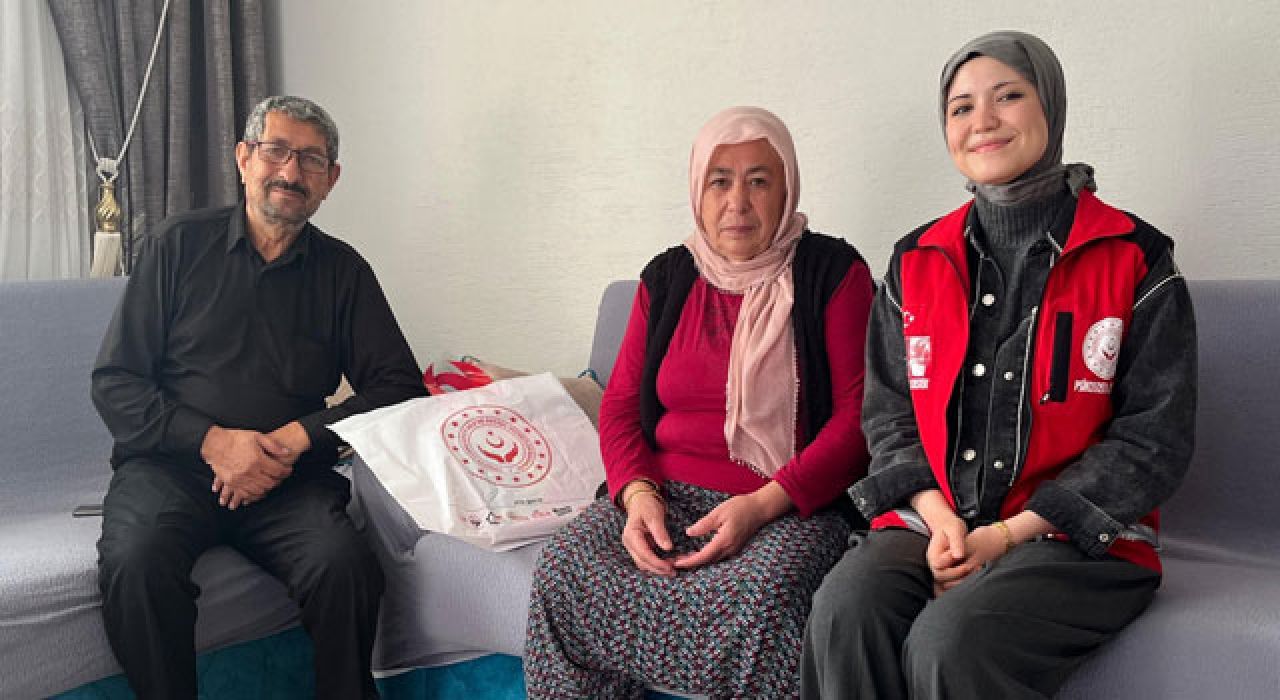 Osmaniye Aile ve Sosyal Hizmetlerden Şehit Ailesine Anlamlı Ziyaret