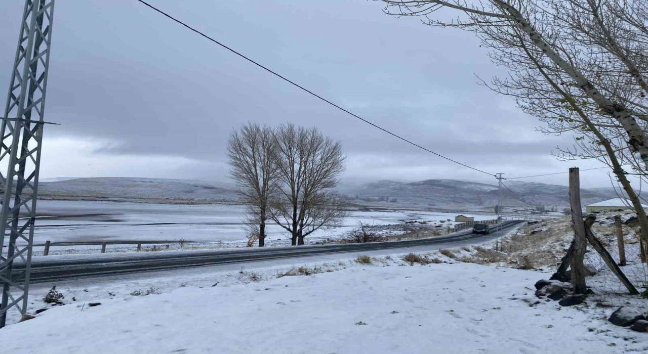 Patnosta mevsimin ilk karı yağdı