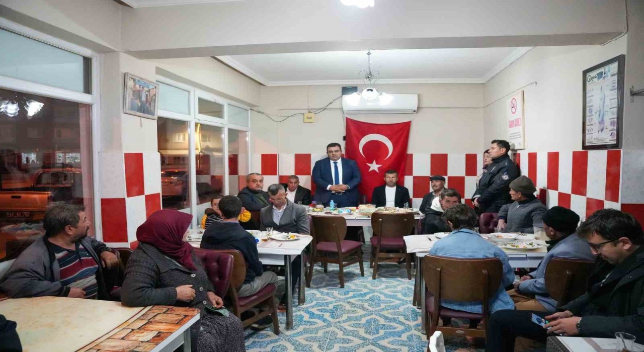 Pazarlarda engelliler gönül sofrasında buluştu