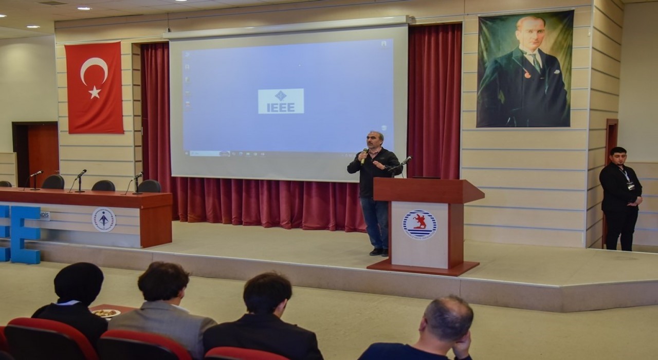 Prof. Dr. Topçu: Ülkemiz, savunma sanayi alanında olağanüstü atılımlar gerçekleştirdi