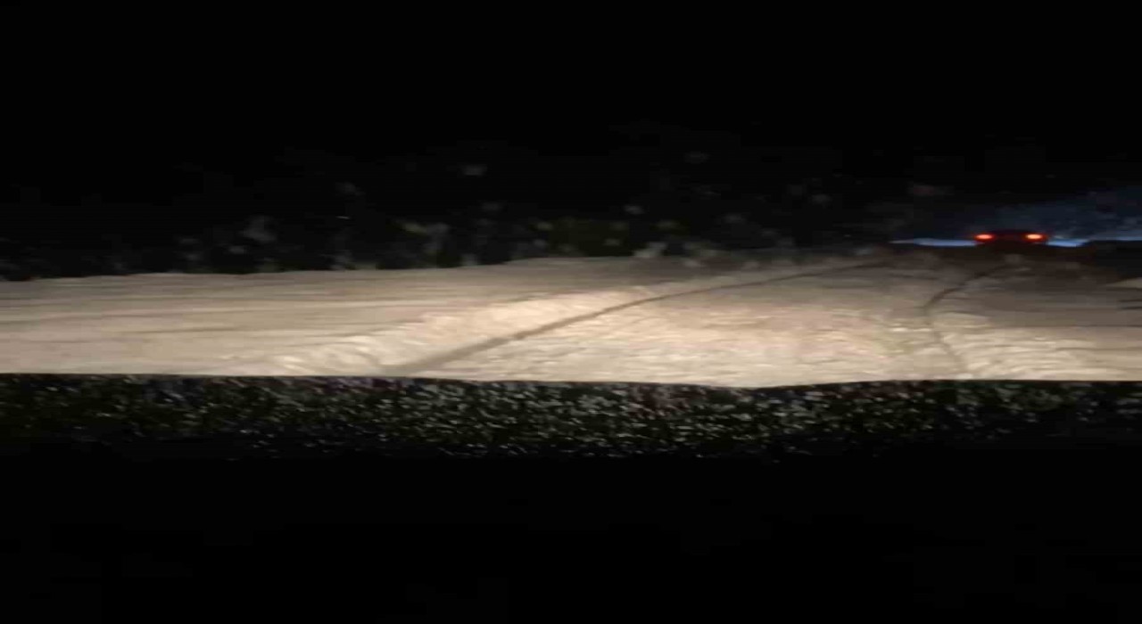 Rizenin yüksek kesimlerinde yoğun kar yağışı etkili oldu