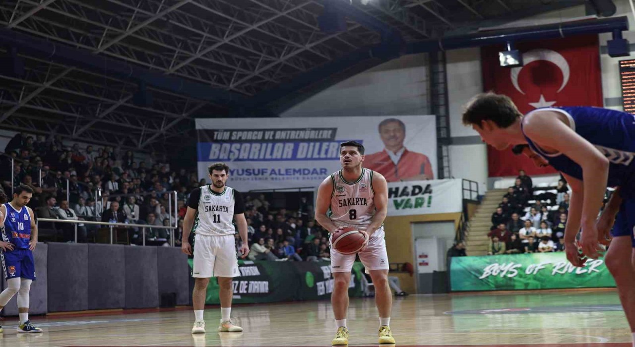 Sakarya Büyükşehir Basketbol, Kütahyada parkeye çıkıyor