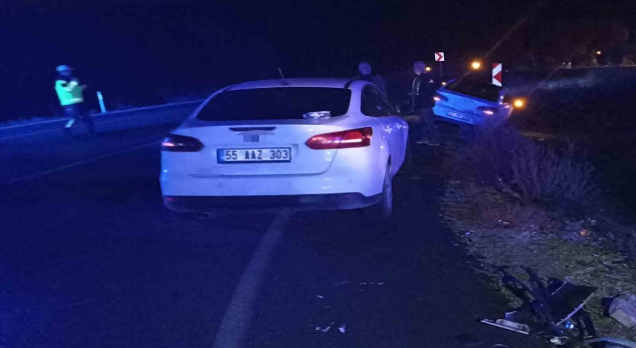 Samsunda üç araç birbirine girdi: 3 yaralı