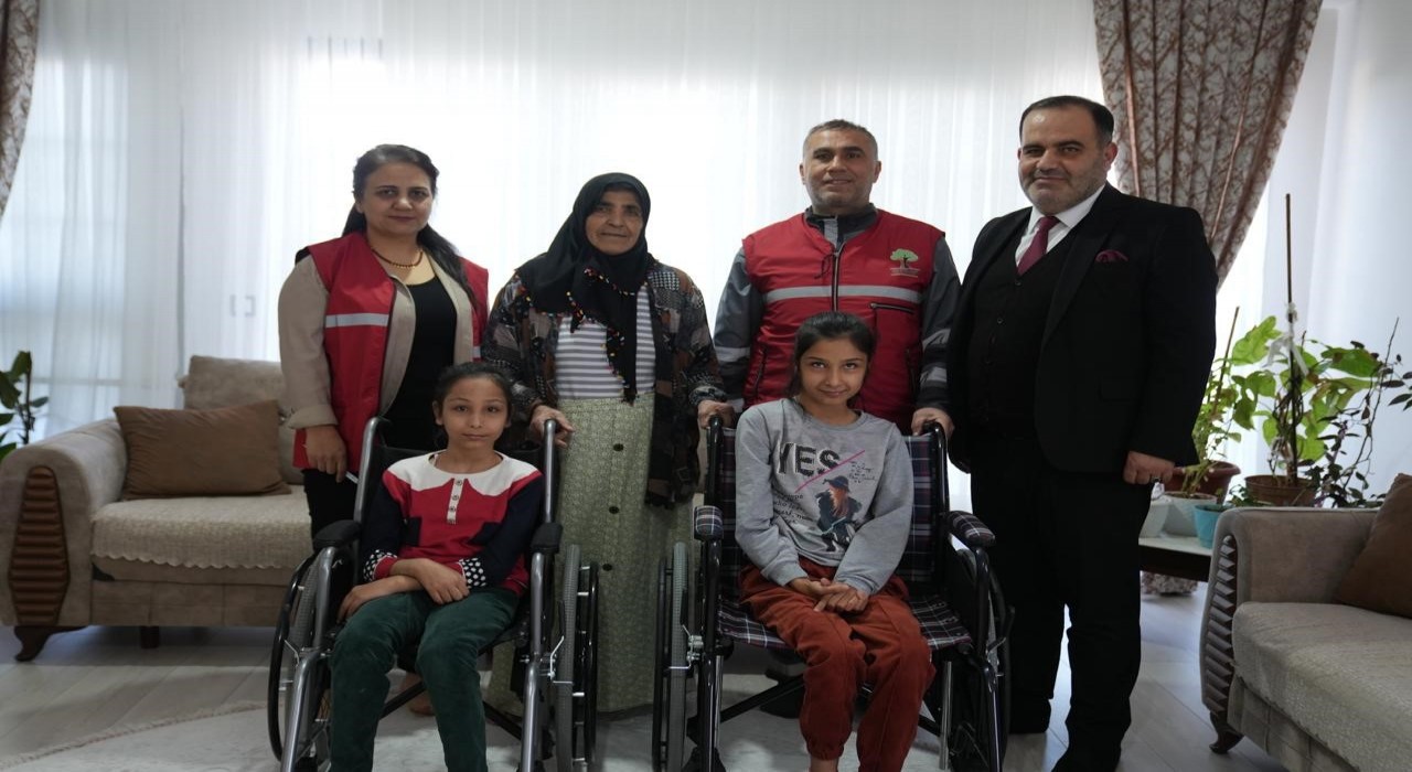 Şehitkamilden özel ihtiyaçlı bireylere tekerlekli sandalye