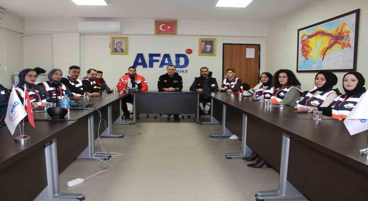 Siirt AFAD, gönüllülerle ekibini güçlendiriyor