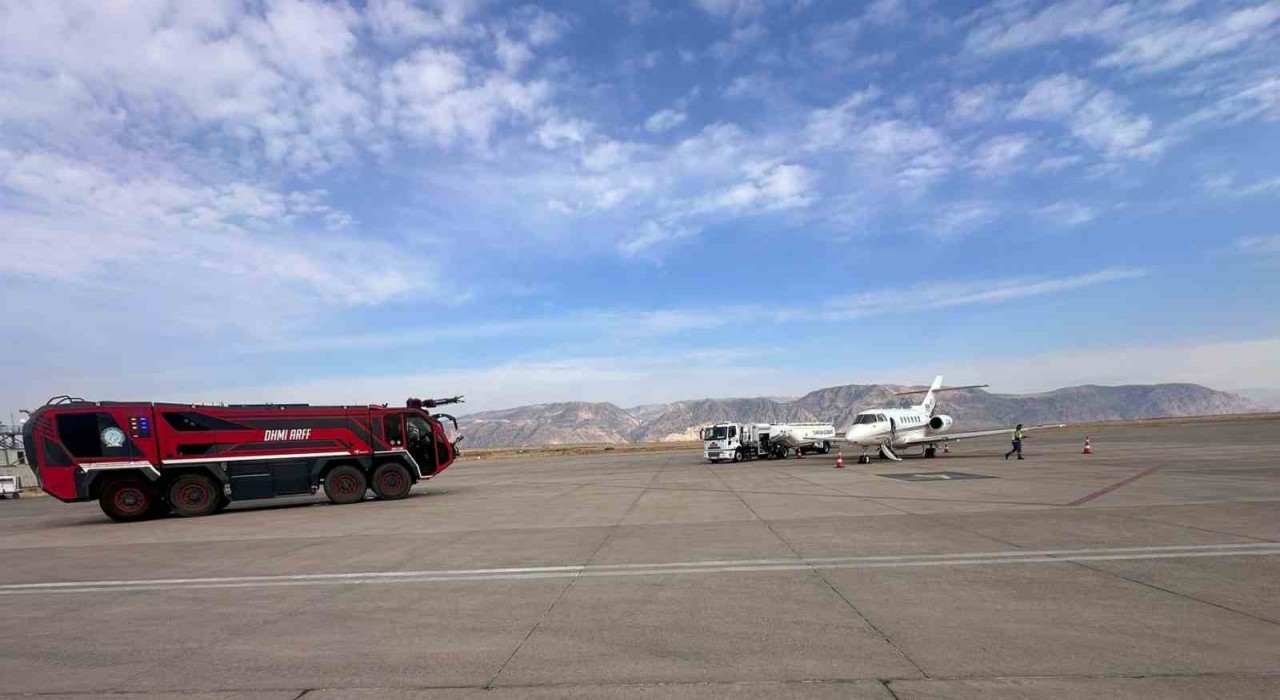 Şırnakta kalp rahatsızlığı olan bebek ambulans uçakla Ankaraya sevk edildi