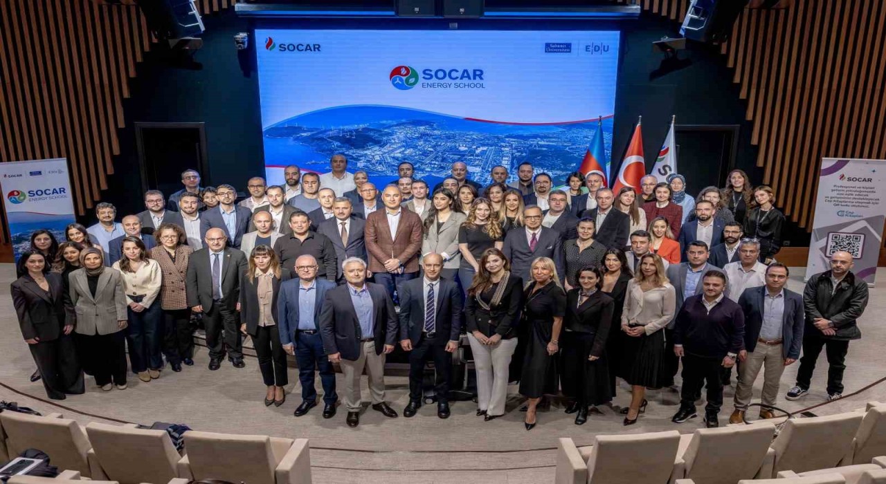 SOCAR Energy School 4üncü döneminin açılış töreni ve ilk dersi Aliağada gerçekleşti