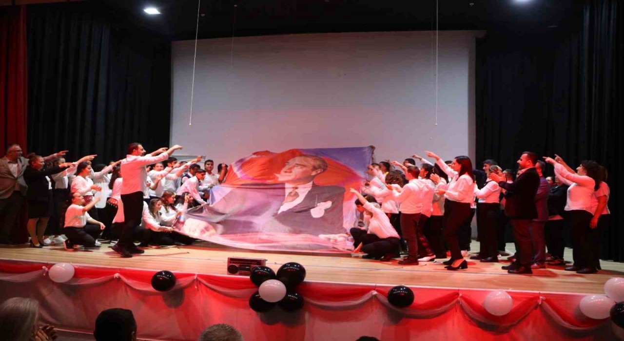 Sökede özel öğrencilerin gösterileri ayakta alkışlandı